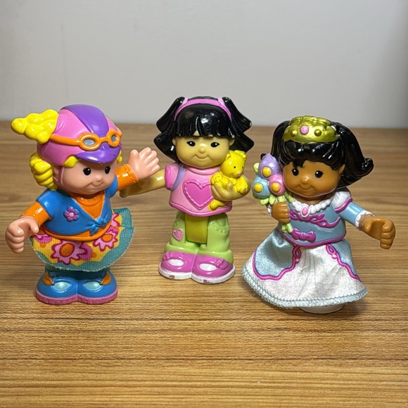 5 Fisher Price Little People Bendable Figures 3" - Picture 11 of 11